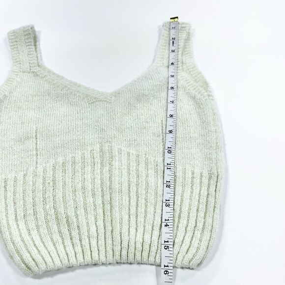 Pretty little thing off white sweater crop top S - Picture 4 of 5